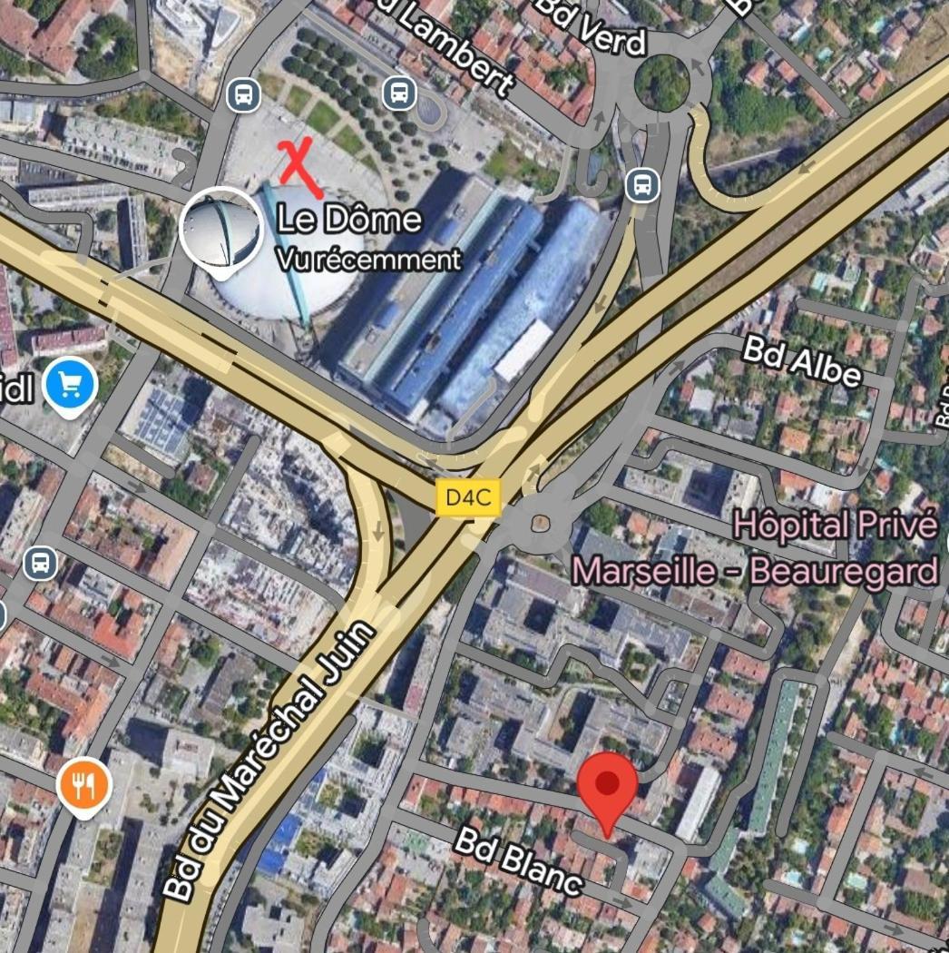 T2 Chambre Miroir Jardin Et Parking Prive Marseille Marselha Exterior foto